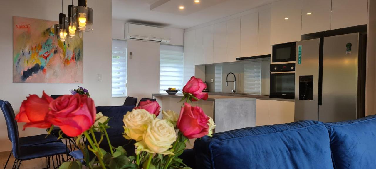 Luxury Apartment Isabel Volosko Exterior photo